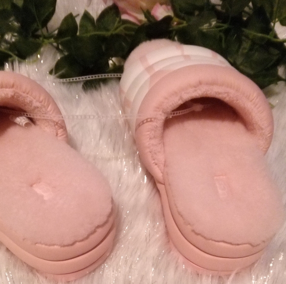 ⏰🔥24 hr. Sale! NWOT UGG Logo Maxi Slide Slipper Platform Sandals - Picture 7 of 9